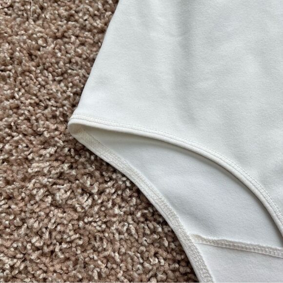 Abercrombie & Fitch Ruched Tank Bodysuit - Picture 10 of 13